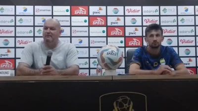 Jelang Hadapi Persebaya Surabaya, Persib Bandung Siapkan Skema Baru
