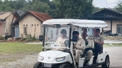 Presiden Prabowo Tinjau Satuan Pelayanan Makan Bergizi di Magelang